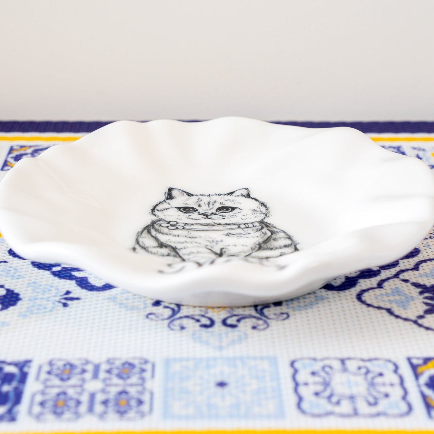 Custom Cat Plate Feeding Bowl Ring Dish Handpainted Ceramic Plate Custom Name Personalized Cat Lover Gift Custom Color Cat Food Dish