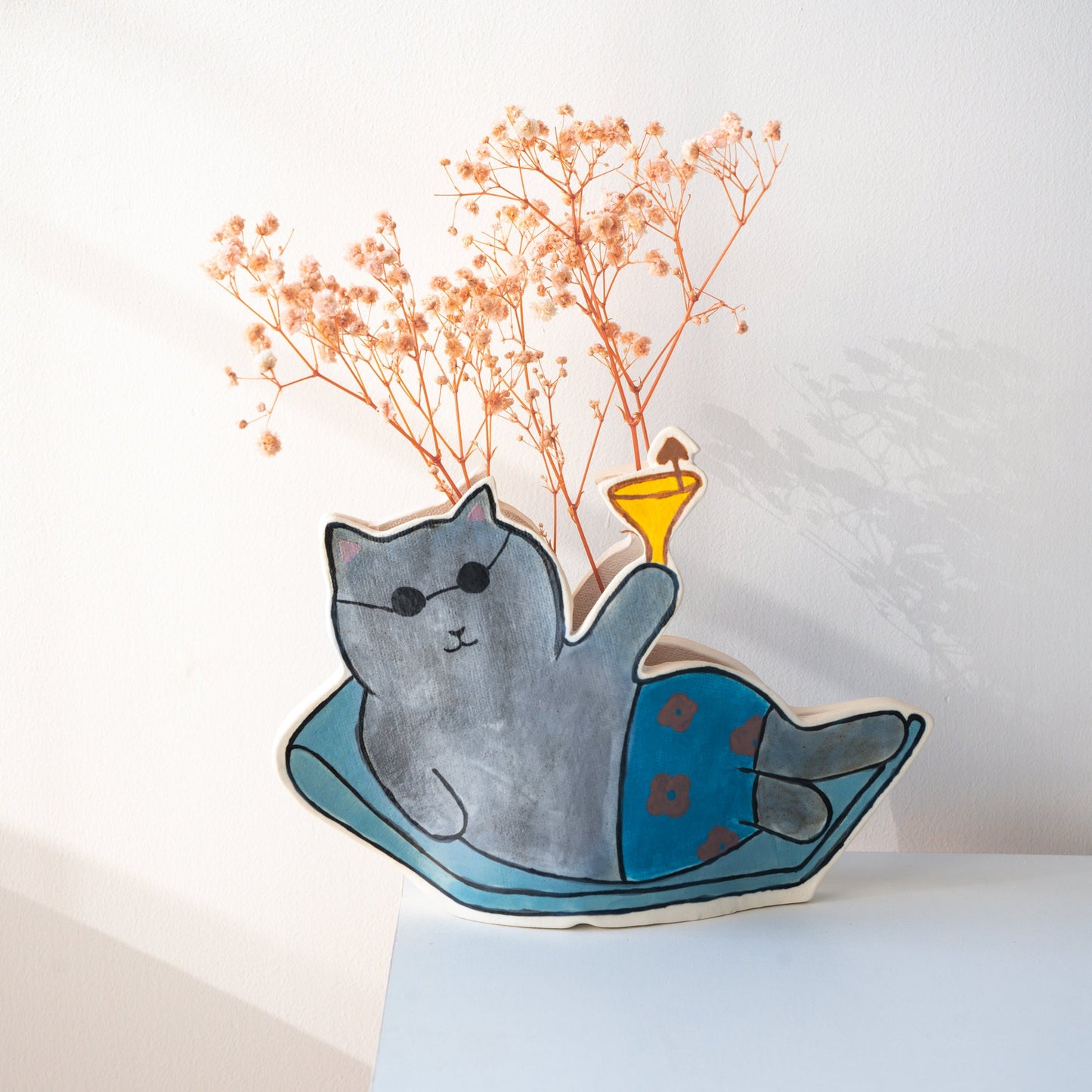 Cat Indoor Planter With Sunglasses,Potted Plant Decor Housewarming Gift, Charming Cat Ceramic Planter Gift for Her Mother's Day Gifts
