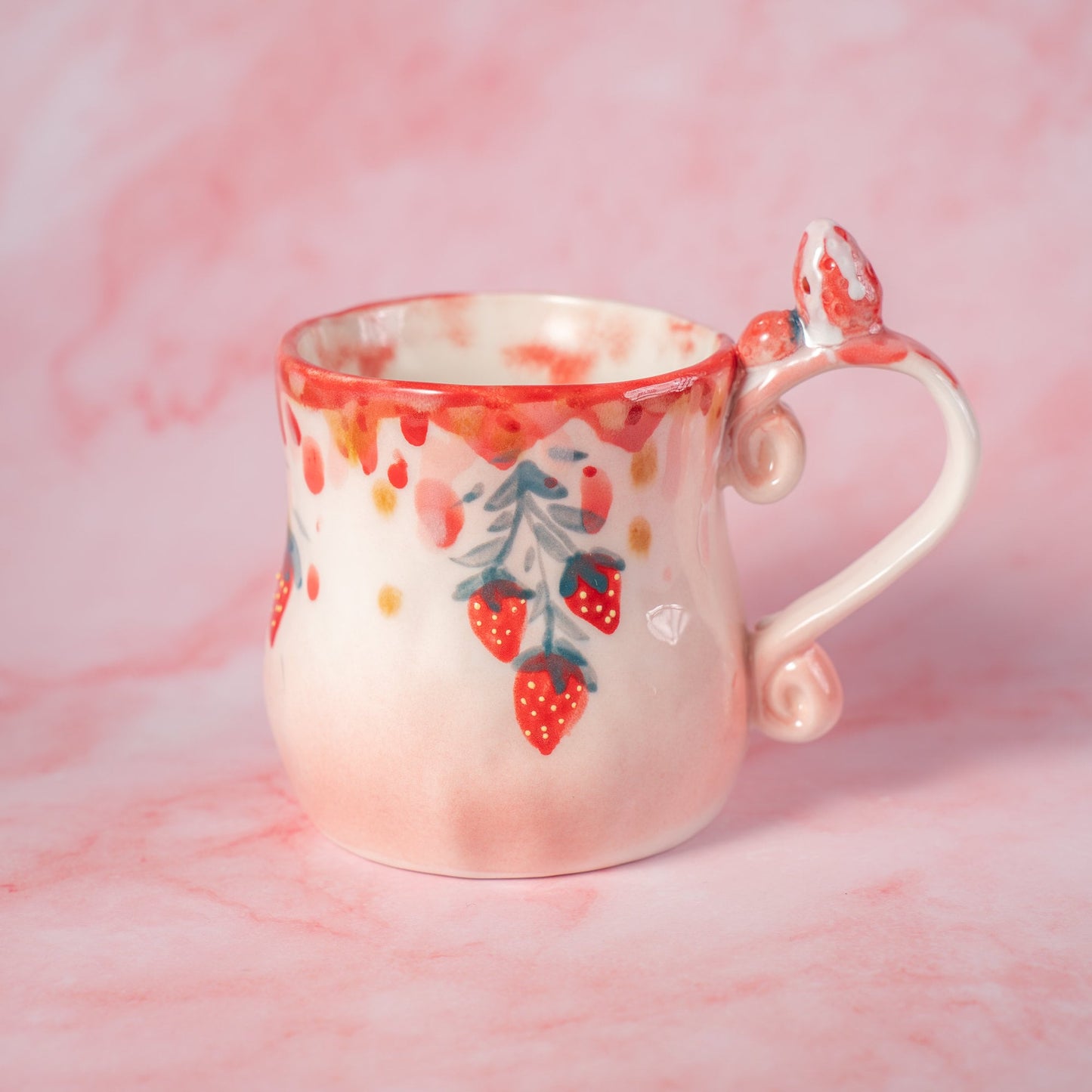 Strawberry handmade ceramic mug Strawberry soirée pottery cup handmade mug aesthetic mug modern coffee mug Cute Pink drinkware motehr's day