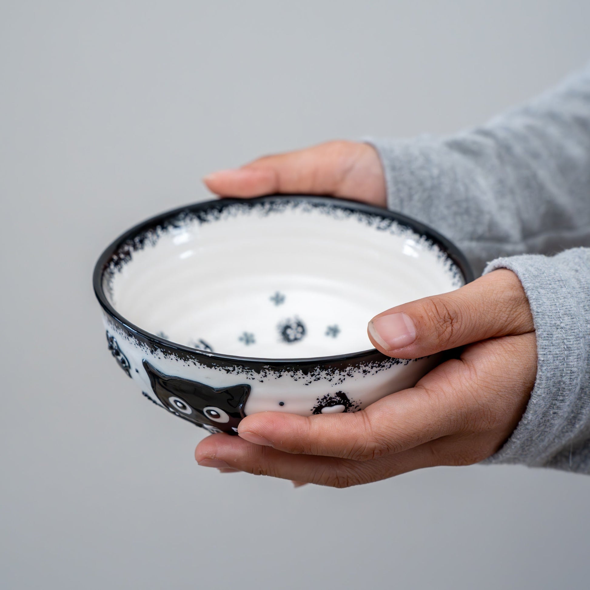 HandPainted Black Cat Ceramic Bowl, Ramen bowl Microwave Safe Pottery, Whimsical Breakfast and Snack Bowl, Perfect Gift for Cat Lovers